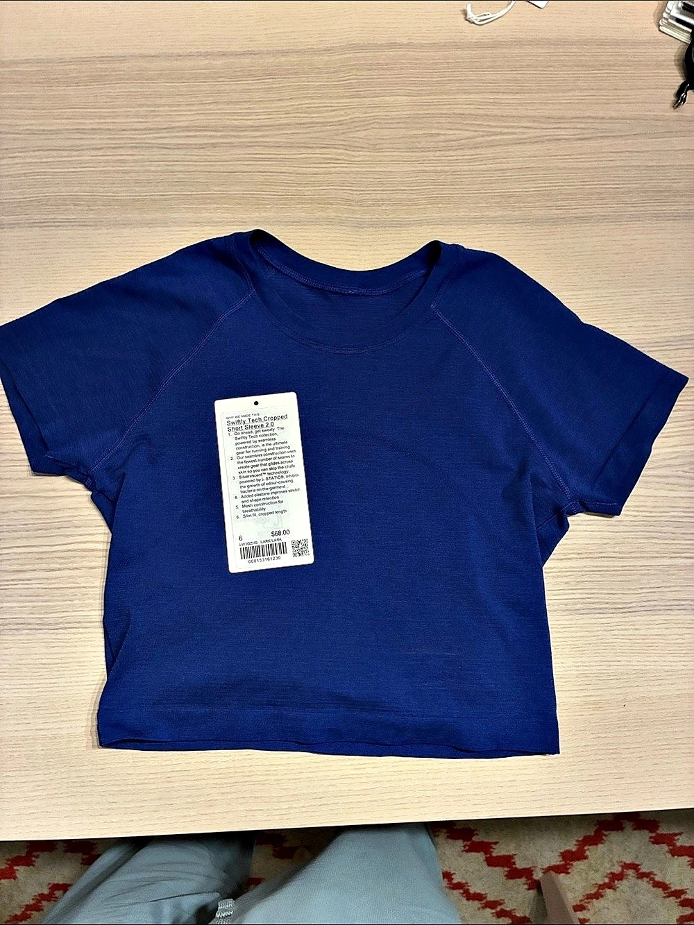 lululemon Swiftly Tech Cropped Short Sleeve 2.0 Short Sleeve in Blue Size 6 NWT